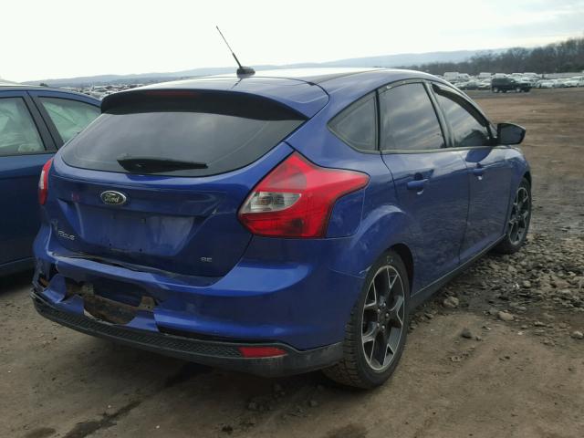 1FADP3K27DL274335 - 2013 FORD FOCUS SE BLUE photo 4