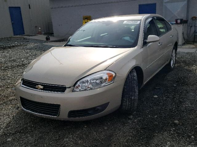 2G1WU583389281327 - 2008 CHEVROLET IMPALA LTZ GOLD photo 2