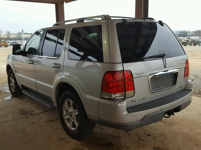 5LMEU68H43ZJ30184 - 2003 LINCOLN AVIATOR SILVER photo 3