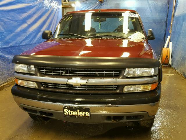 1GCEK19T1YE147994 - 2000 CHEVROLET SILVERADO MAROON photo 9