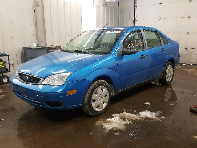 1FAHP34N87W213135 - 2007 FORD FOCUS ZX4 BLUE photo 2