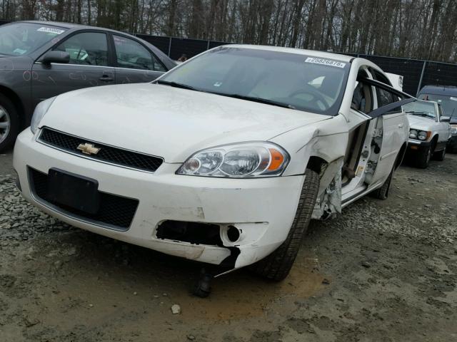 2G1WD58C779182301 - 2007 CHEVROLET IMPALA SUP WHITE photo 2