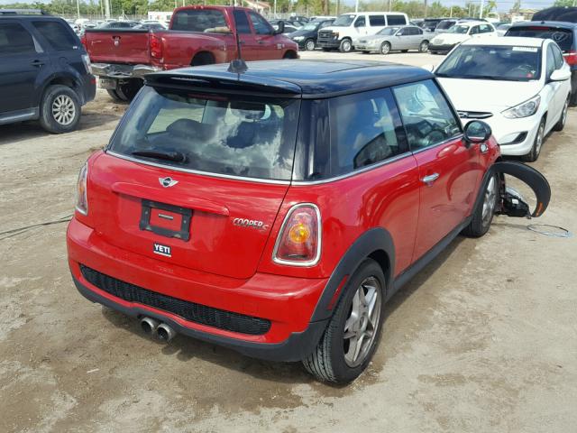 WMWMF73568TT89928 - 2008 MINI COOPER S RED photo 4