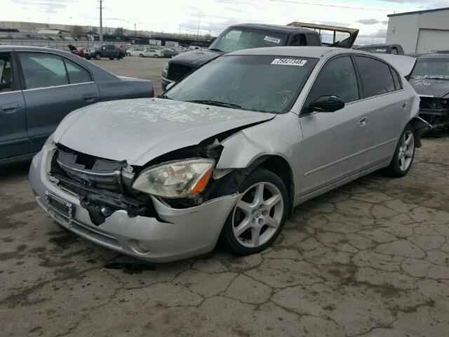 1N4BL11E42C118172 - 2002 NISSAN ALTIMA SE SILVER photo 2