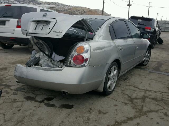 1N4BL11E42C118172 - 2002 NISSAN ALTIMA SE SILVER photo 4