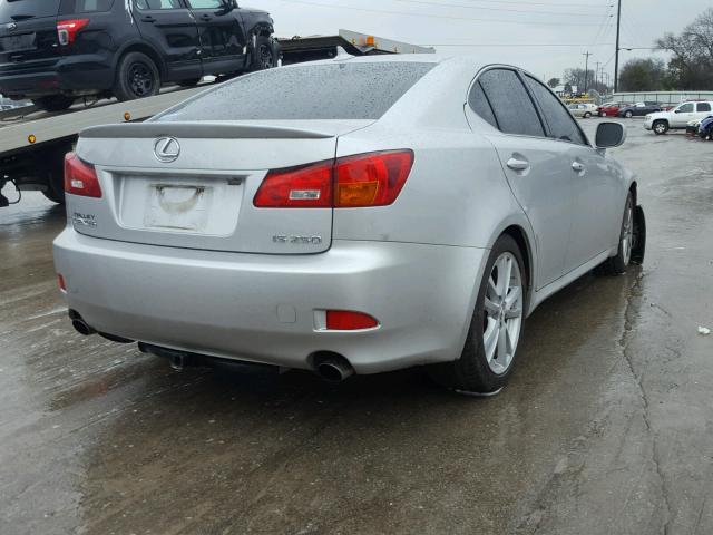 JTHBK262572041860 - 2007 LEXUS IS 250 SILVER photo 4