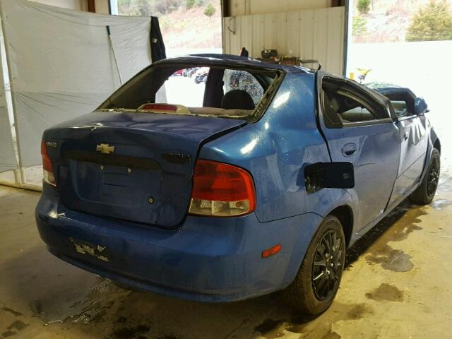 KL1TD52625B354332 - 2005 CHEVROLET AVEO BASE BLUE photo 4