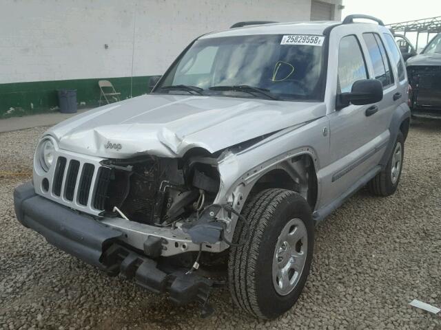 1J4GL48K17W701280 - 2007 JEEP LIBERTY SP SILVER photo 2