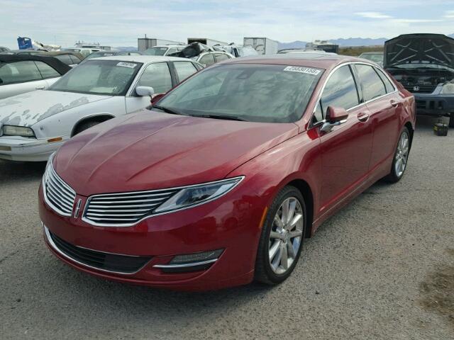 3LN6L2G95GR600763 - 2016 LINCOLN MKZ RED photo 2