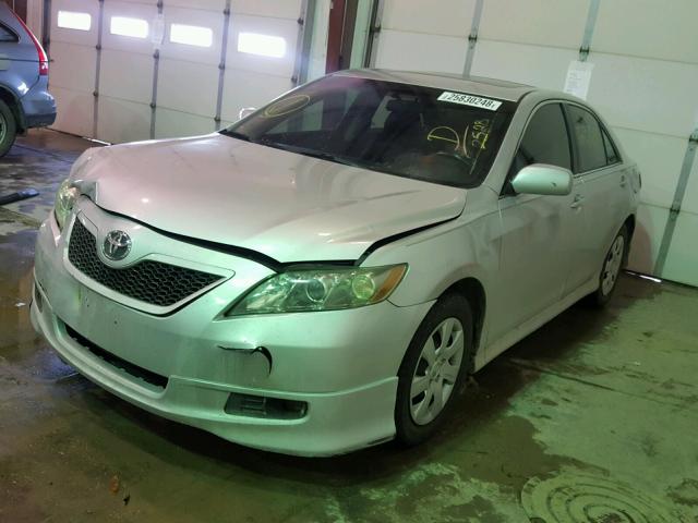 4T1BK46K19U592528 - 2009 TOYOTA CAMRY SE SILVER photo 2