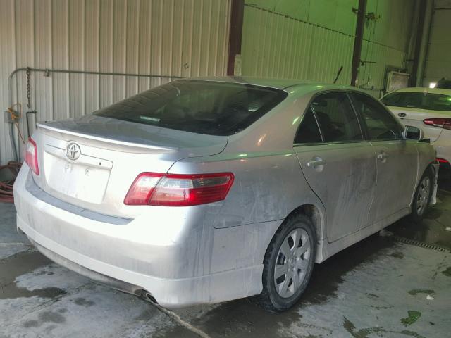 4T1BK46K19U592528 - 2009 TOYOTA CAMRY SE SILVER photo 4