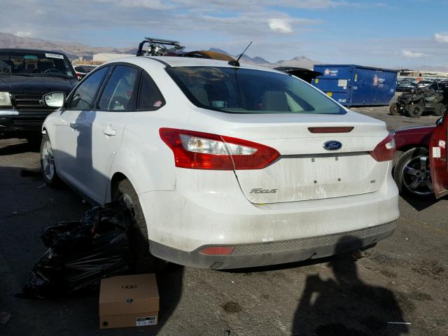 1FADP3F25EL433445 - 2014 FORD FOCUS SE WHITE photo 3