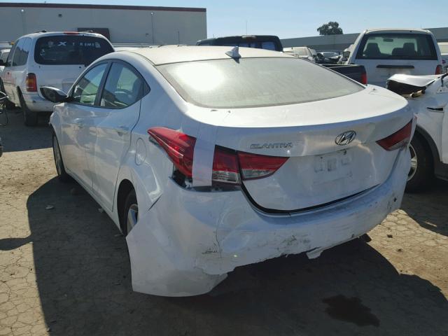 5NPDH4AE4DH215319 - 2013 HYUNDAI ELANTRA GL WHITE photo 3