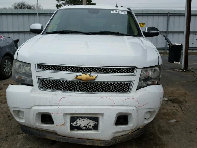 3GNFC16097G145016 - 2007 CHEVROLET SUBURBAN C WHITE photo 10