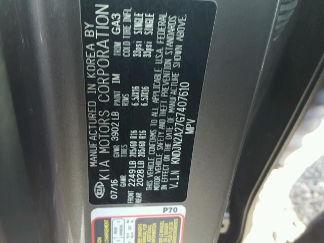 KNDJN2A27G7407610 - 2016 KIA SOUL GRAY photo 10