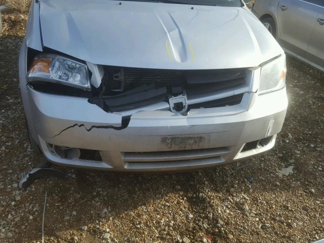 2D4RN4DE4AR446989 - 2010 DODGE GRAND CARA SILVER photo 7