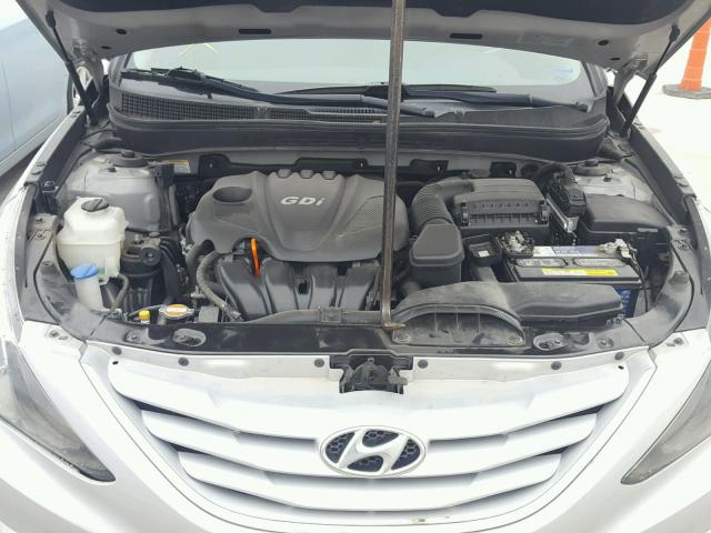 5NPEB4AC2CH428983 - 2012 HYUNDAI SONATA GLS SILVER photo 7