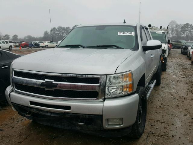 1GCSKTE32AZ283800 - 2010 CHEVROLET SILVERADO SILVER photo 9