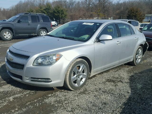 1G1ZH57B394207811 - 2009 CHEVROLET MALIBU 1LT SILVER photo 2