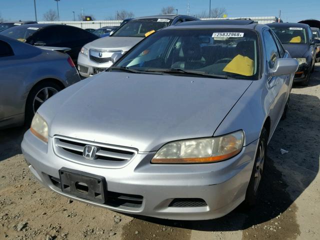 1HGCG22511A034880 - 2001 HONDA ACCORD EX SILVER photo 2