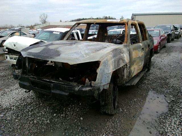 3GNEC13TX2G230949 - 2002 CHEVROLET AVALANCHE BURN photo 2