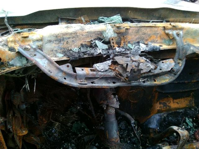 3GNEC13TX2G230949 - 2002 CHEVROLET AVALANCHE BURN photo 8