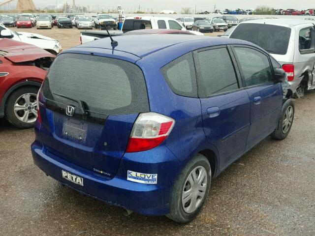 JHMGE88289S051931 - 2009 HONDA FIT BLUE photo 4