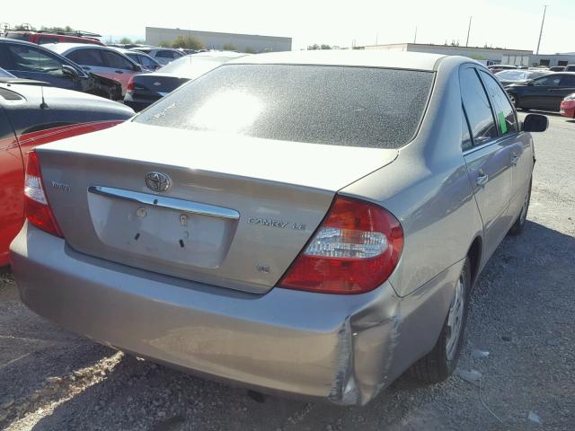 4T1BF30KX3U047040 - 2003 TOYOTA CAMRY LE TAN photo 4