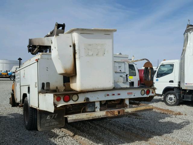 1FDAF57P36EB61582 - 2006 FORD F550 SUPER WHITE photo 3