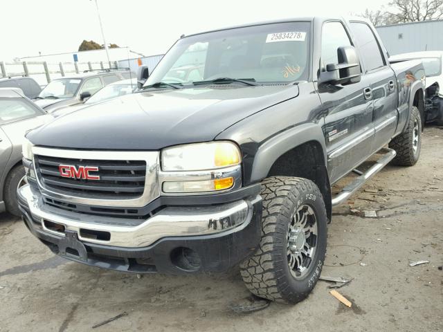 1GTHK23153F107799 - 2003 GMC SIERRA K25 BLACK photo 2