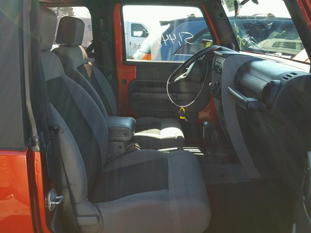 1J4FA24129L773743 - 2009 JEEP WRANGLER X ORANGE photo 5