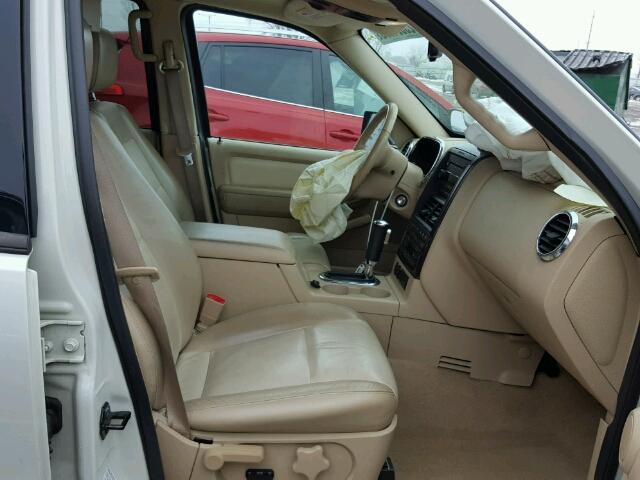 1FMEU75876ZA09053 - 2006 FORD EXPLORER L WHITE photo 5