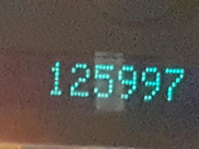 3GNCA13D78S712256 - 2008 CHEVROLET HHR LS BLACK photo 8