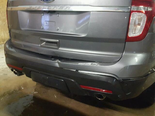 1FM5K8D82DGC69236 - 2013 FORD EXPLORER X GRAY photo 9