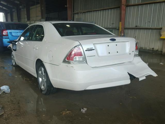 3FAHP07Z99R188992 - 2009 FORD FUSION SE WHITE photo 3