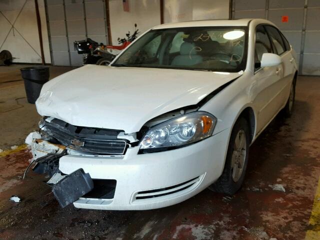 2G1WT58N579413426 - 2007 CHEVROLET IMPALA LT WHITE photo 2