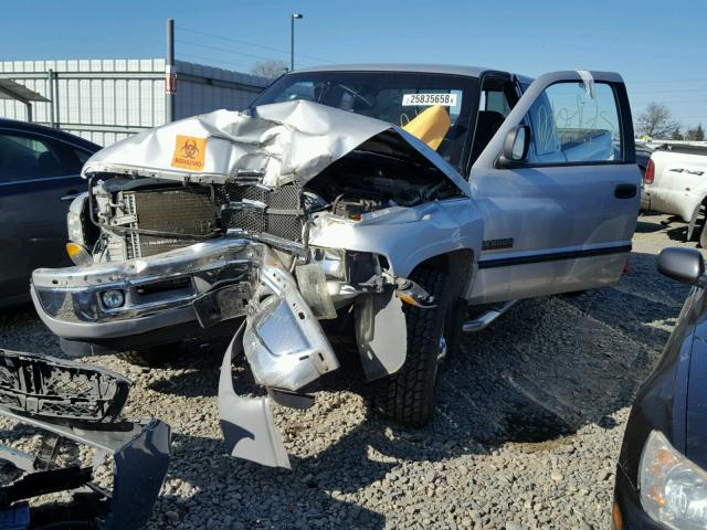 3B7KF23602M224632 - 2002 DODGE RAM 2500 SILVER photo 2