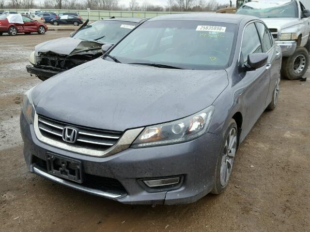 1HGCR2F52DA055908 - 2013 HONDA ACCORD SPO GRAY photo 2