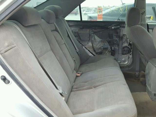 4T1BE32K55U043299 - 2005 TOYOTA CAMRY LE GRAY photo 6