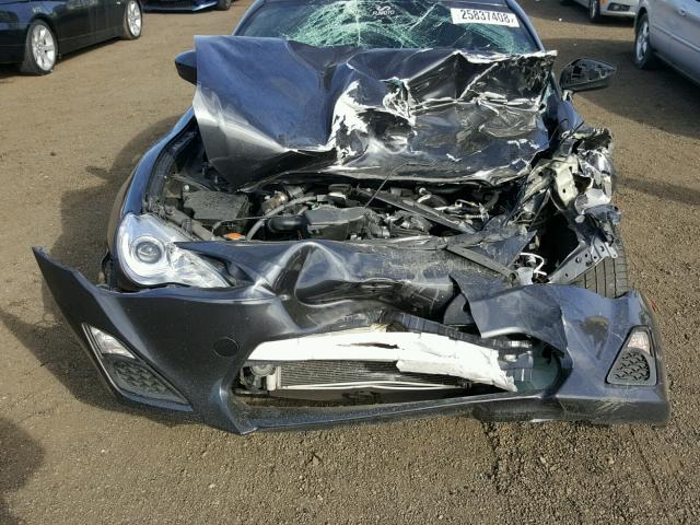 JF1ZNAA11F9709844 - 2015 TOYOTA SCION FR-S ნაცრისფერი ფოტო 7