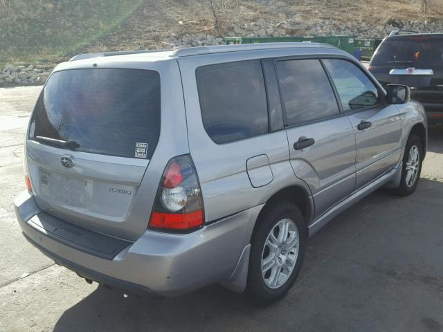 JF1SG66648H727700 - 2008 SUBARU FORESTER S GRAY photo 4