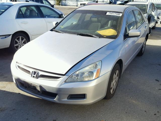 1HGCM56406A186197 - 2006 HONDA ACCORD LX SILVER photo 2