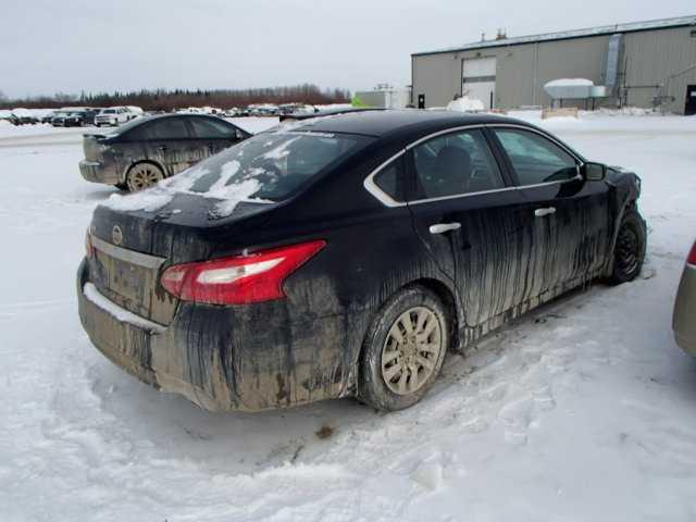 1N4AL3AP3GN366160 - 2016 NISSAN ALTIMA 2.5 BLACK photo 4