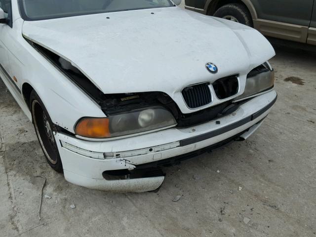 WBADM6345YGV00355 - 2000 BMW 528 I AUTO WHITE photo 9