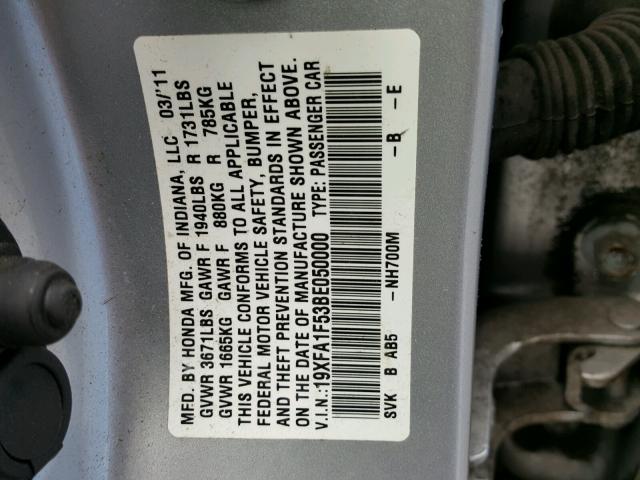 19XFA1F53BE050000 - 2011 HONDA CIVIC LX SILVER photo 10