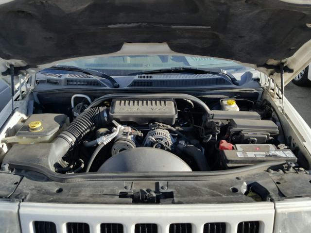 1J8HG48K56C134322 - 2006 JEEP COMMANDER თეთრი ფოტო 7