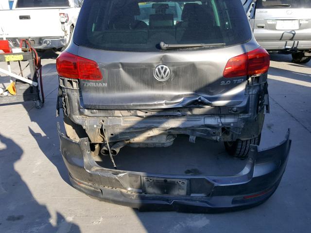 WVGAV7AX5CW002642 - 2012 VOLKSWAGEN TIGUAN S GRAY photo 9