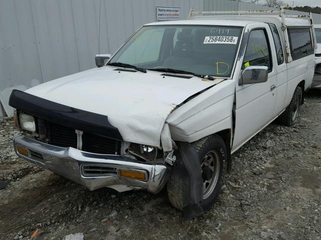 1N6SD16S7SC436919 - 1995 NISSAN TRUCK KING WHITE photo 2