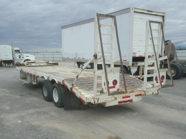 JB401BB242579 - 2001 TRAIL KING TRAILER WHITE photo 4