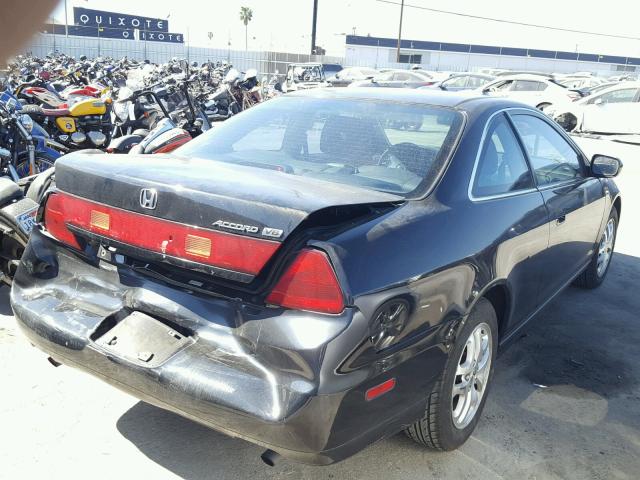 1HGCG22501A013695 - 2001 HONDA ACCORD EX BLACK photo 4